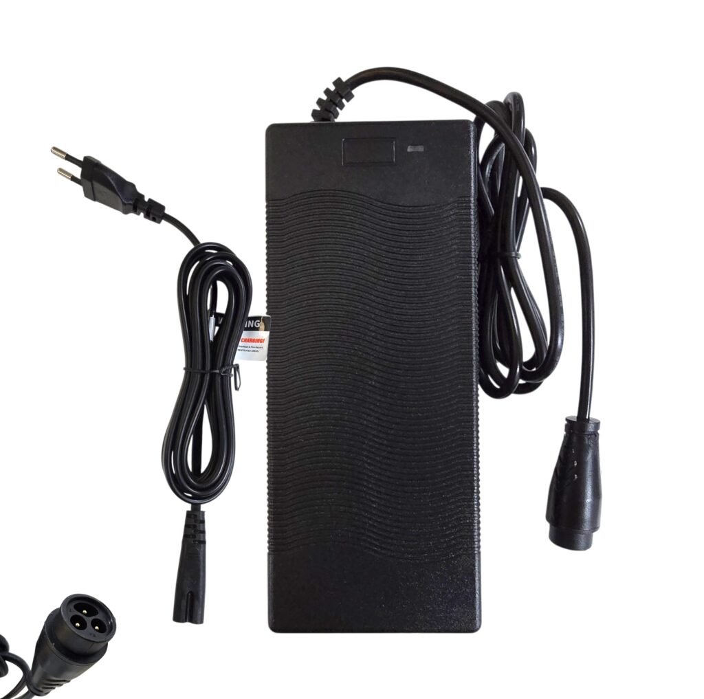 Cargador Premium 60V (Salida 66.4V) 2A Conector LP16 - Baterías | PatineteDrop